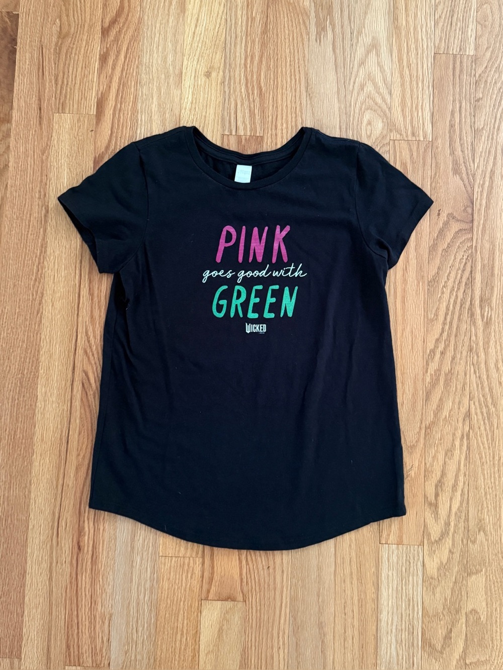 Wicked Pink Goes Good with Green T-Shirt, Girls Size Medium